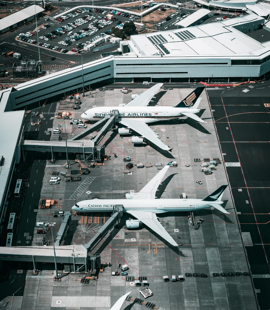 two airplanes two airplanes